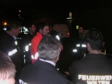 Mitglieder FF Amras und Wilten mit einem Mitarbeiter der ASFINAG im Inneren des Wiltener Tunnels